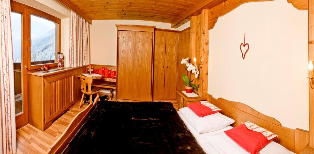 Gaestehaus Hochtirol Vorderlanersbach Buitenkant foto